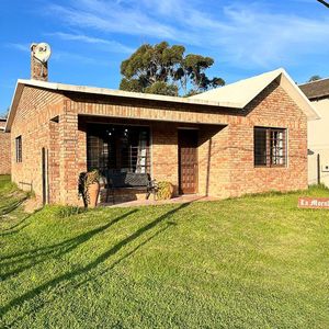 Casa Proa Al Mar Maldonado La Moraleja Ca102398  3 Dormitorios 2 Baños
