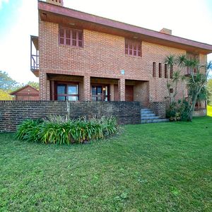 Casa Punta Colorada Maldonado Peter Ca200348  4 Dormitorios 4 Baños