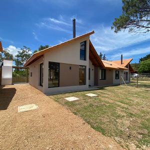 Casa Punta Colorada Maldonado Desiderata Ca500941  3 Dormitorios 2 Baños