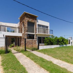 Casa Punta Colorada Maldonado Romana Ca501324  2 Dormitorios 2 Baños