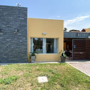 Casa Los Angeles Maldonado Citrino Ca501907  3 Dormitorios 2 Baños
