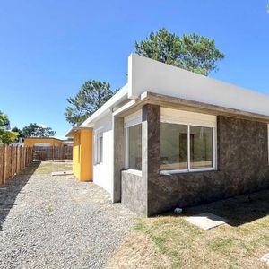 Casa Punta Colorada Maldonado Los Dorados Ca502431  2 Dormitorios 1 Baños