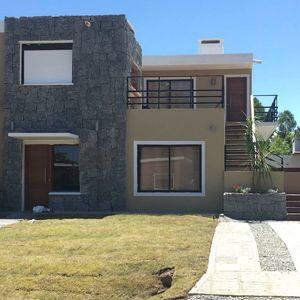 Casa Los Angeles Maldonado Silvestre Abajo Ca502606  2 Dormitorios 1 Baños