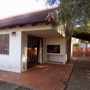 Casa Los Angeles Maldonado Sueños Ca502623  2 Dormitorios 1 Baños