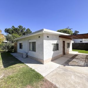 Casa Playa Grande Maldonado Pedro Ca502860  2 Dormitorios 1 Baños