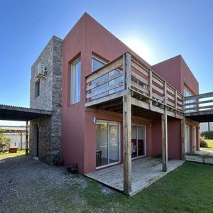 Casa Punta Colorada Maldonado Zamora Ca502862  2 Dormitorios 1 Baños