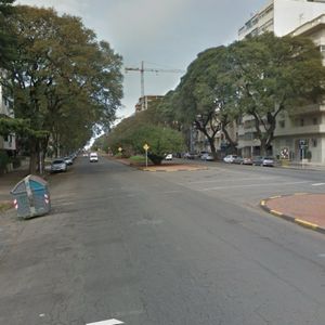 Bvr Artigas A Pasos Golf