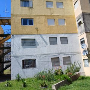 Buen Apartamento 2 Dormitorios En  Complejo América