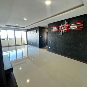 Espacioso Departamento De 2 Hab En Zona Equipetrol