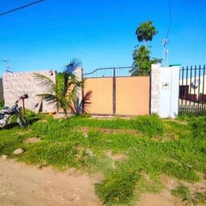 Casa En Venta En Warnes  Barrio Villa Rosita A 4 Cuadras De Avenida. Principal