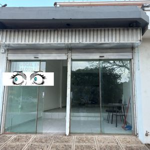 Local Comercial En Alquiler