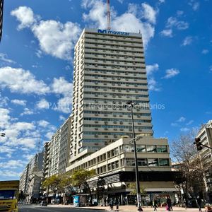 Venta Oficina  Arrendada Torre El Gaucho Centro