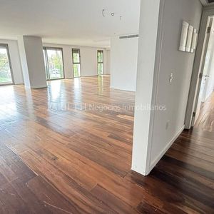 Venta /  Apartamento Carrasco Zona Lawn Tennis