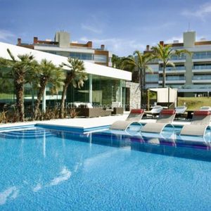 Venta  Apartamento Sobre El Lago
