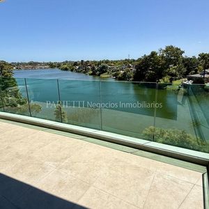 Venta Apartamento Carrasco Este Sobre El Lago, Arrendado