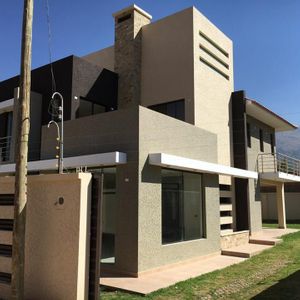 Hermosa Y Lujosa Casa En Venta