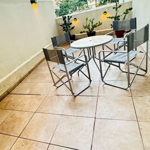 Alquiler Estudio Con Patio Exclusivo