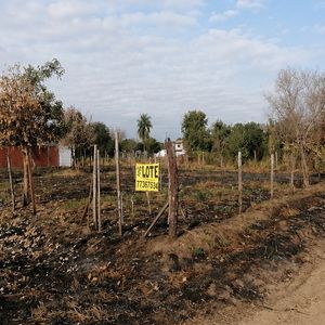 Lote En Esquina Y Sobre Avenida Doble Vía  (zona Luján Detrás De Sede Cre)
