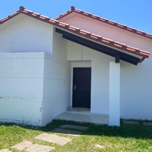 Casa En El Uriel En Alquiler - Condominio Santa Cruz De La Colina 