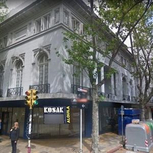 Local Esquina + Oficinas En El Centro