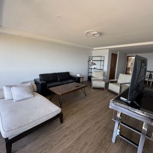 Alquiler Apartamento 3 Dormitorios Punta Carretas Rambla
