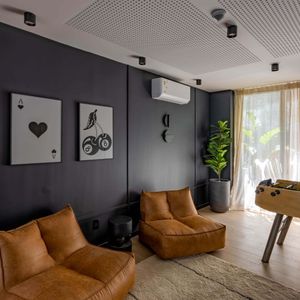 Apartamento En Alquiler De 1 Dormitorio En Tres Cruces Con Garage Incluido
