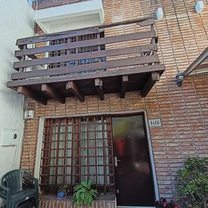 En Alquiler Casa óptima Para Empresa O CLínica Detr