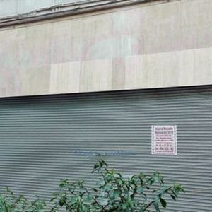 Excelente Local Sobre Peatonal Sarandi. Apto Todo Rubro