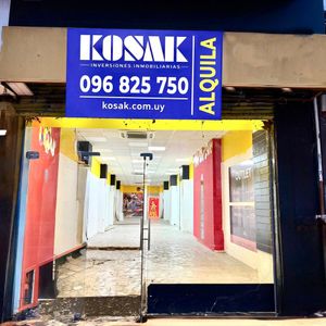 Alquiler Local Comercial En 18 De Julio Frente A La Universidad