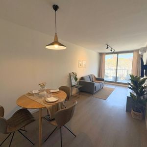 En Venta Apartamento De 2 Dormitorios A Estrenar! Al Frente En Parque Batlle.