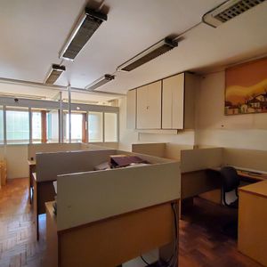 Venta Amplio Monoambiente En Cordón Sur Sobre Av. 18 De Julio