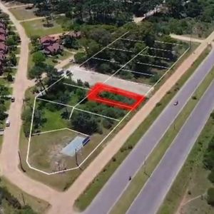 Venta Sobre Avenida Ciudad De La Costa