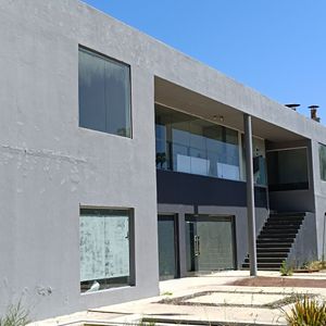 Venta Gran Local Comercial En Barra De Carrasco