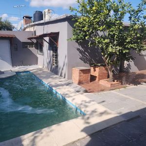 Casa Con Piscina En Venta En Progreso