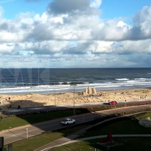 Kosak Punta Del Este, Venta Impecable Apartamento Premium Al Mar, Amenities Full- Torre Imperiale