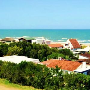 Venta Complejo Vacacional En La Pedrera, Rocha.