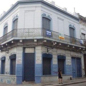 Propiedad Esquina Ideal Vivienda O Empresa