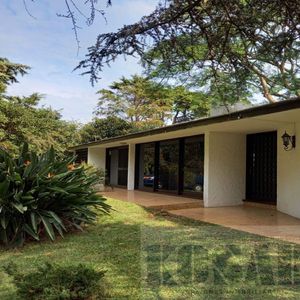 Kosak Punta Del Este Imperdible Oportunidad  Venta Casa Lugano 3/4dorm Barboca Jardines
