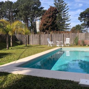 Hermosa Casa En Parada 13 De La Mansa. Piscina Climatizada. 10 Personas