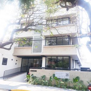 Venta De Departamento De 2 Dormitorios En Equipetrol 