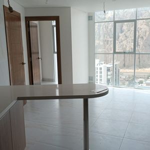 Departamento A Estrenar En Plena Avenida De Calacoto