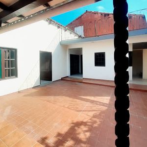 Casa En Alquiler Para Empresas Zona Ovidio Barbery Entre 2do Y 3er Anillo