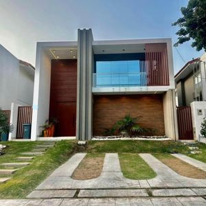 Hermosa Casa En El Norte Venta