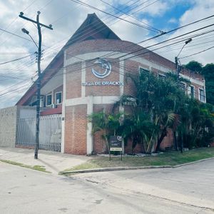 Iglesia O Centro De Eventos