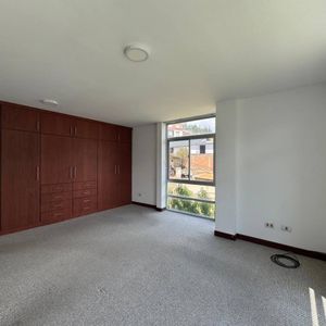 Departamento En Venta – Av. Costanera, Bajo Següencoma
