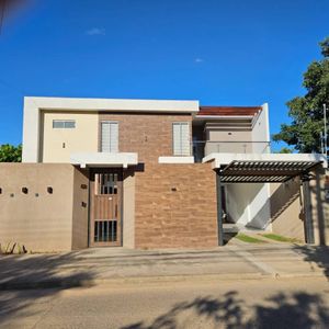 Hermosa Casa En Venta Valle Sanchez