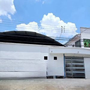 Inmueble # 394 Galpon Con Oficinas En Venta Zona Sur