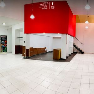 Local Comercial Multifuncional En Excelente Ubicacion