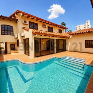 En Alquiler | Casa De 4 Dormitorios | Barrio Urbarí
