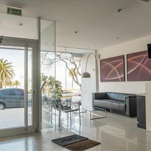 Oficina Venta Con Renta  Parque Rodó